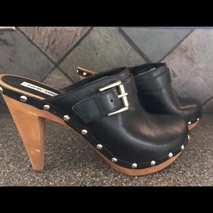 Steven Madden leather heeled clog🖤